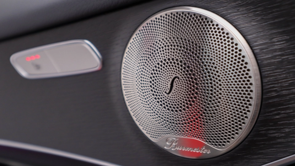Mercedes GLC 300de Pachet AMG Panoramic Perne de Aer Keyless LED - imaginea 33