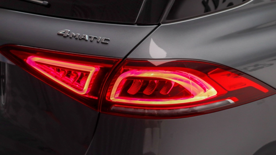 Mercedes GLE - 350de AMG - Panoramic - Ambientale - Multibeam - imaginea 17