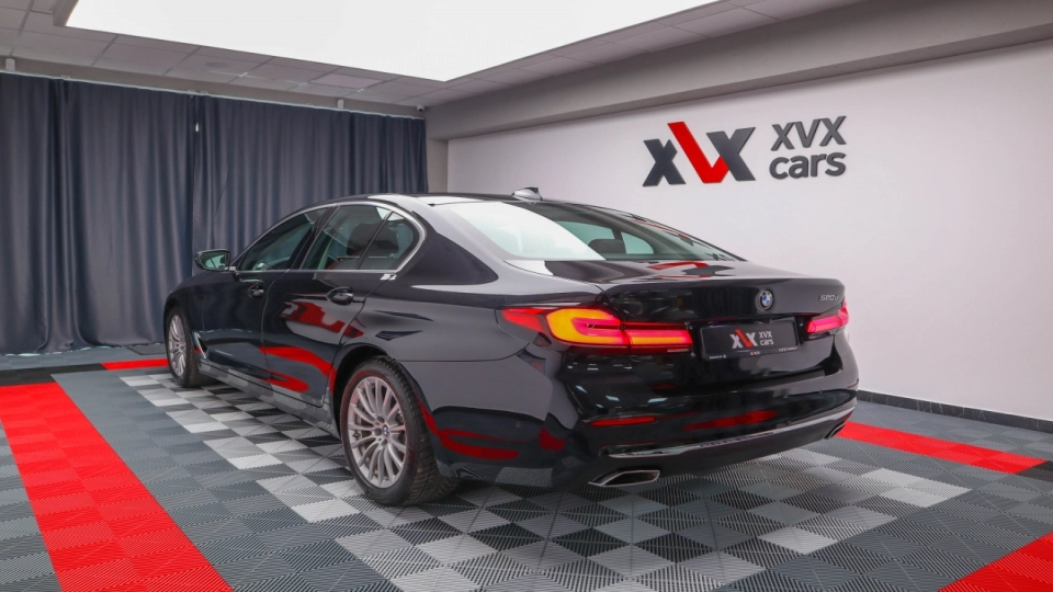 BMW 520d Sedan 2021 - Luxury Line - imaginea 8