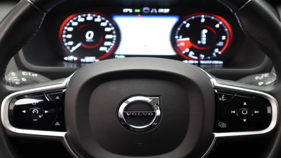 Volvo XC 90 D5 Aut 7 Locuri 4x4 Thor LED Keyless Go/Entry Virt.Cockpit - imaginea 34