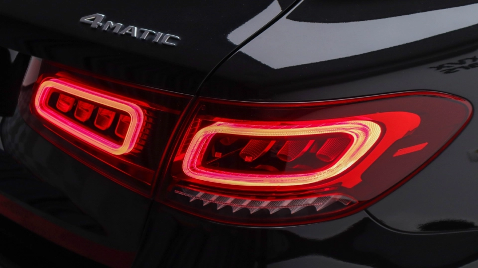 Mercedes GLC 300 de 4Matic Pachet AMG Panoramic FullKeyless Burmester - imaginea 18