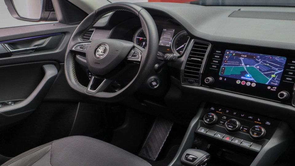 Skoda Kodiaq 2.0 TDI DSG Ambition Lumini Ambientale LED Blind Spot ACC - imaginea 32