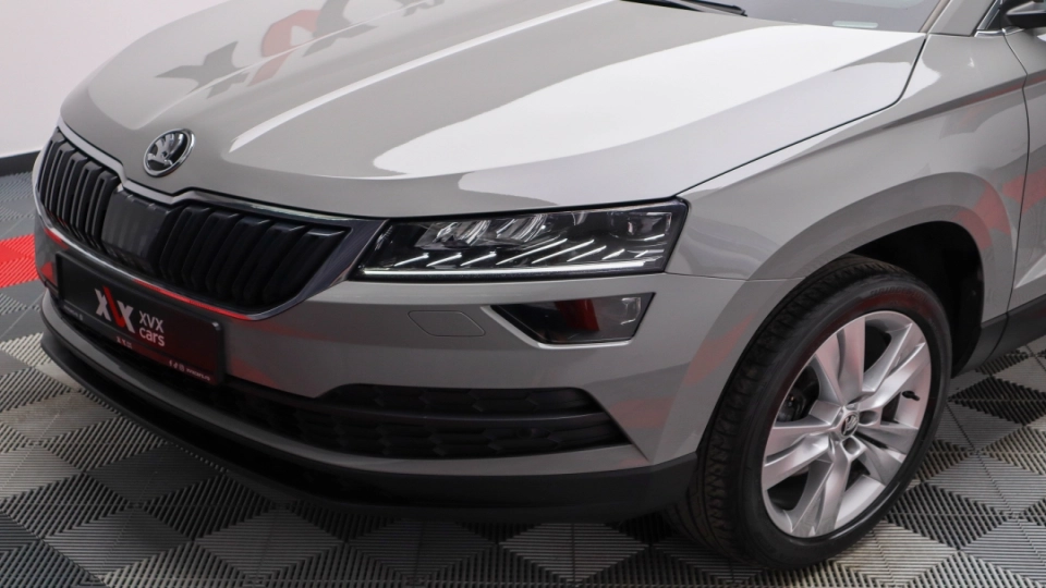Skoda Karoq 1.5 TSI DSG Panoramic PieleCrem SideAss LED Ambientale - imaginea 12
