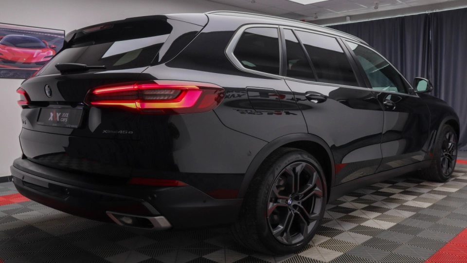 BMW X5 45e xDrive Interior INDIVIDUAL Masaj Ventilatie Faruri Laser - imaginea 19