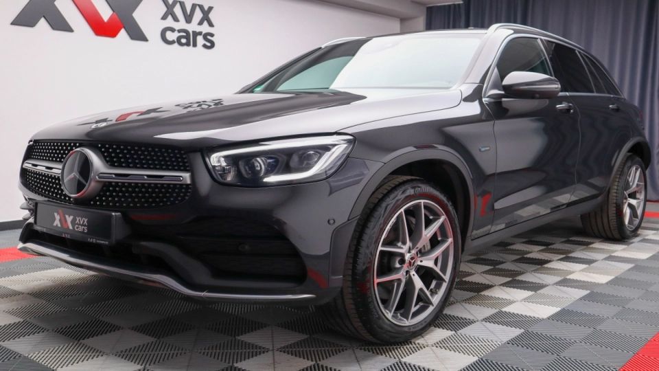 Mercedes GLC 300e Pachet AMG Asistenta PLUS MultiBeam LED Keyless  - imaginea 9
