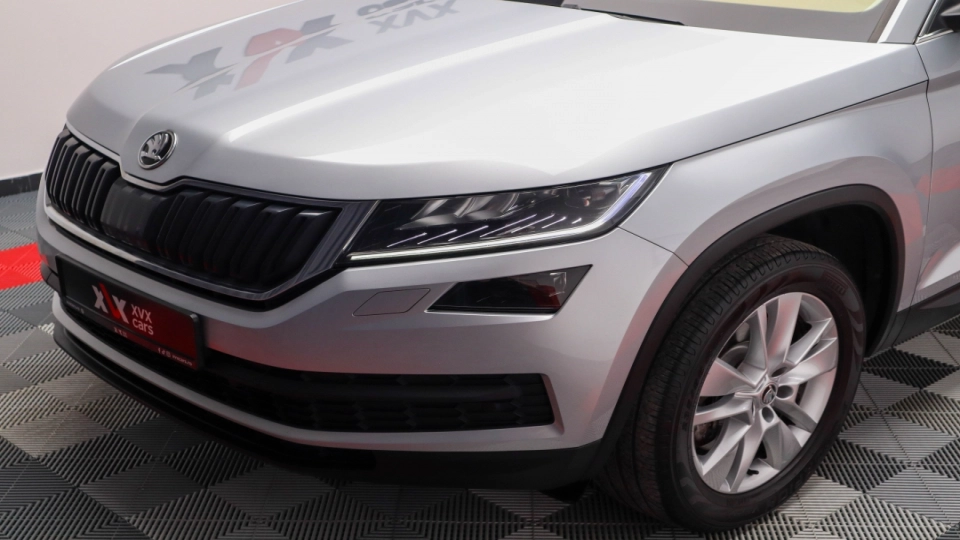 Skoda Kodiaq Estate 2.0 TDI DSG 4x4 Panoramic Keyless Go/Entry Canton - imaginea 4