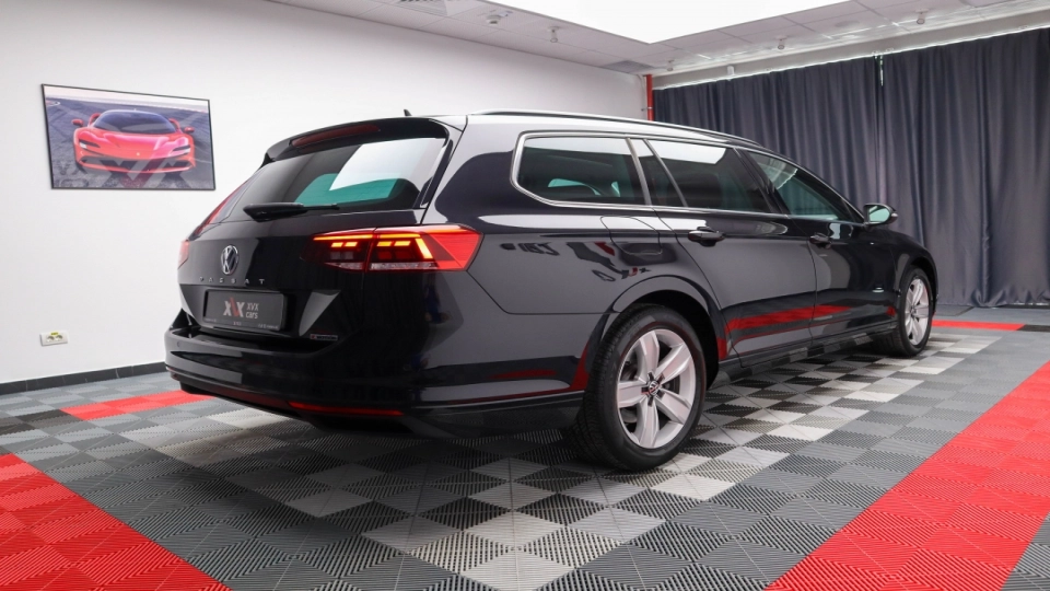 Volkswagen Passat Facelift 2.0 TDI DSG 4MOTION Panoramic ACC Masaj LED - imaginea 13