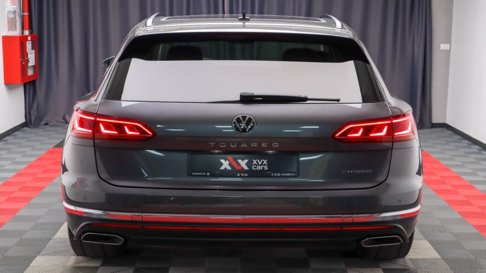 VW Touareg eHybrid Masaj Ventilatie Panoramic IQ Light Keyless Carlig - imaginea 18
