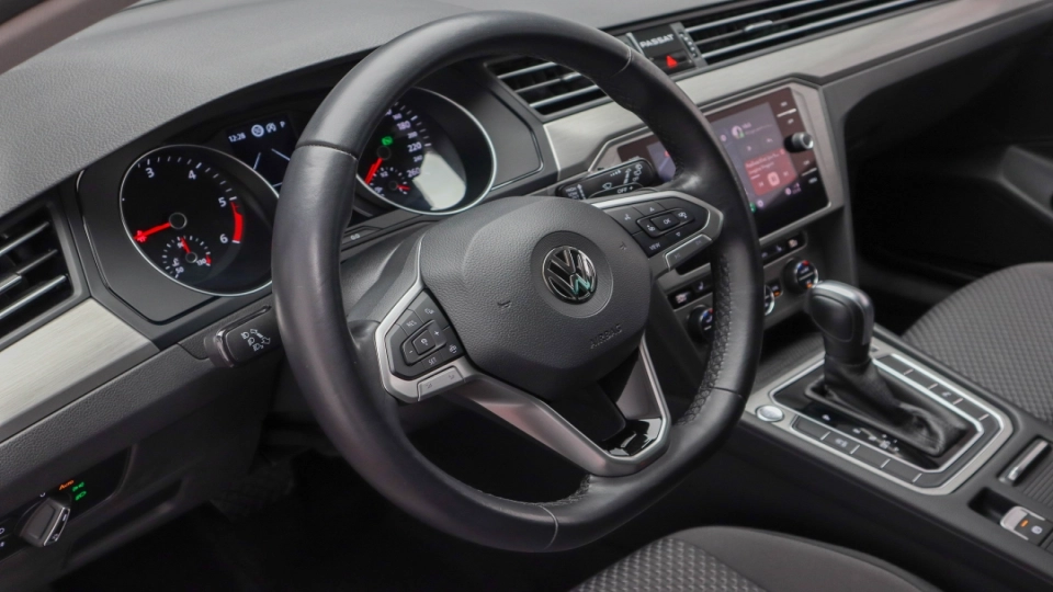 Volkswagen Passat Combi 2.0TDI DSG Lane Assist ACC Android Auto/Apple - imaginea 22