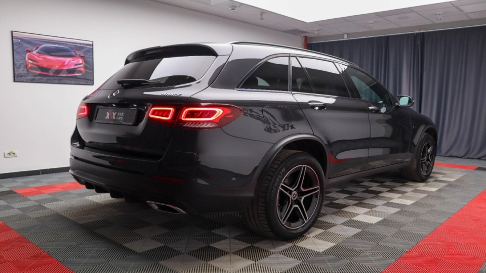 Mercedes GLC 300e AMG Burmester Ambientale Panoramic - imaginea 4