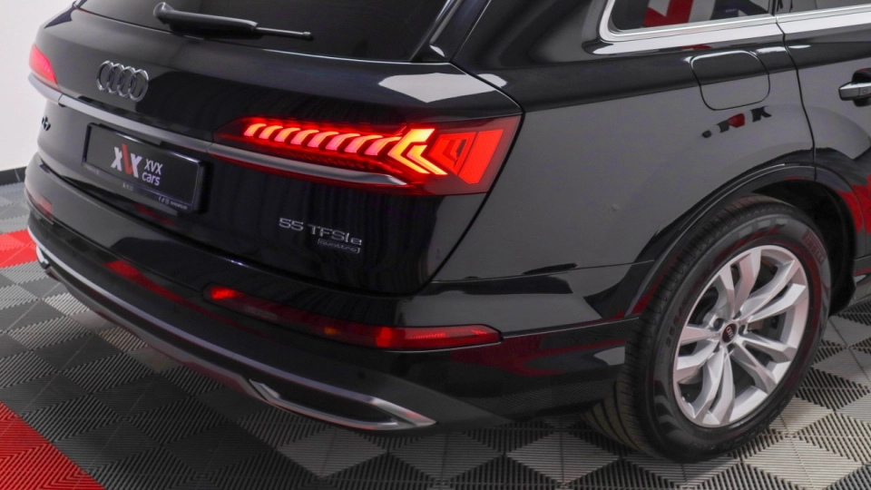 Audi Q7 55TFSIe Quattro Matrix LED Ambientale Cockpit HeadUp Keyless - imaginea 21