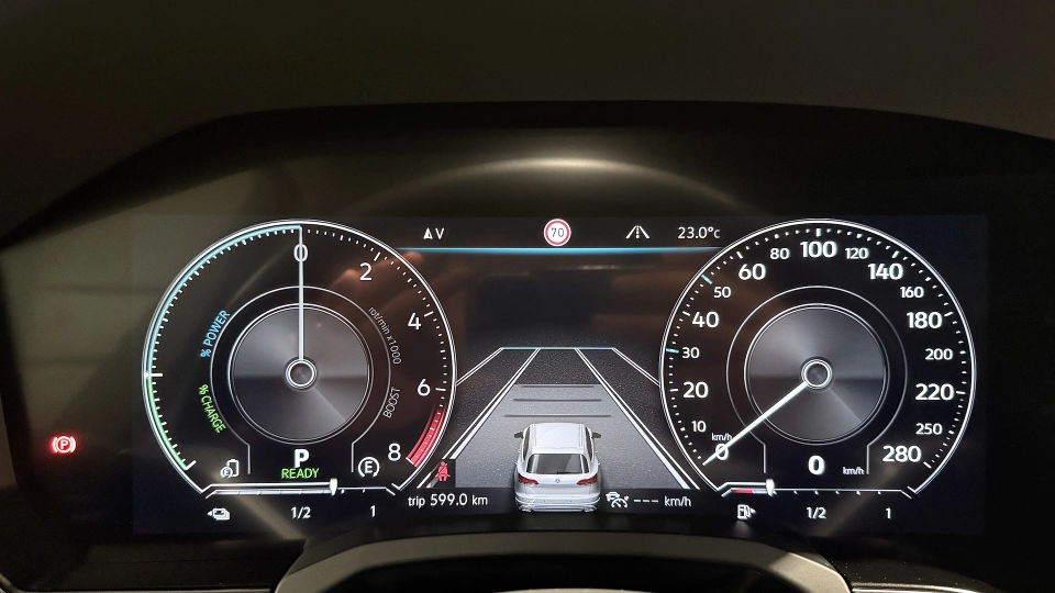 VW Touareg eHybrid Ventilatie Panoramic IQ Light Keyless Carlig - imaginea 29