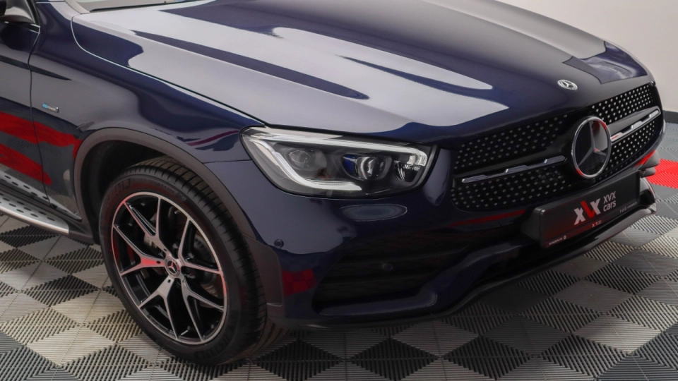 Mercedes GLC AMG 300e Panoramic MultiBeamLED Carbon PachAsistentaFull - imaginea 15