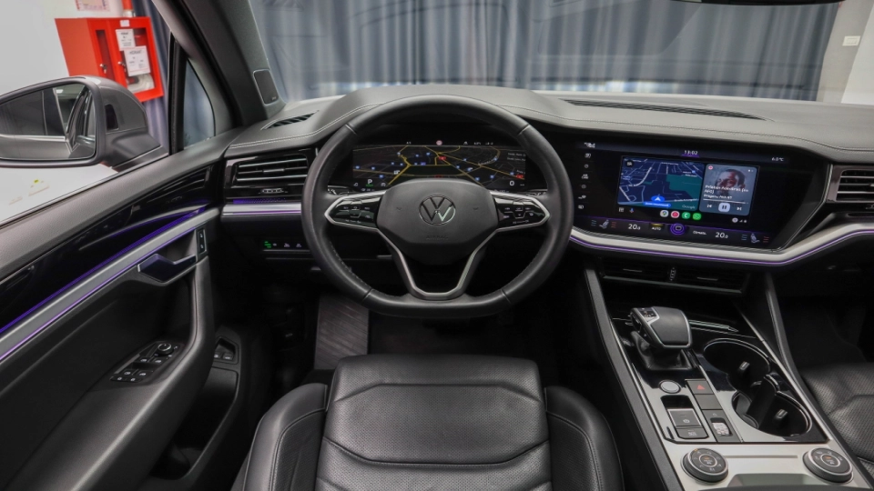 VW Touareg E-Hybrid 462 cai Trapa Ambientale Cockpit Masaj ACC Keyless - imaginea 33