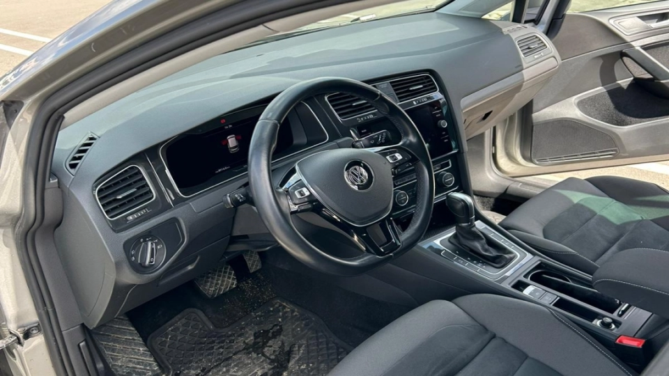 Volkswagen Golf 7 Facelift Bluemotion DSG VirtCockpit MasajSofer ACC - imaginea 8