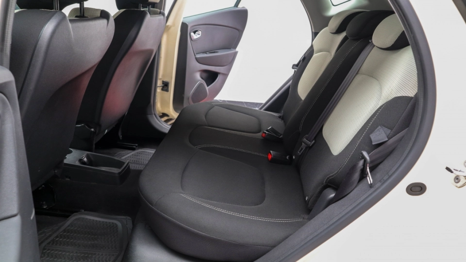 Renault Captur Energy DCi Navigatie Bluetooth Pilot Automat - imaginea 20