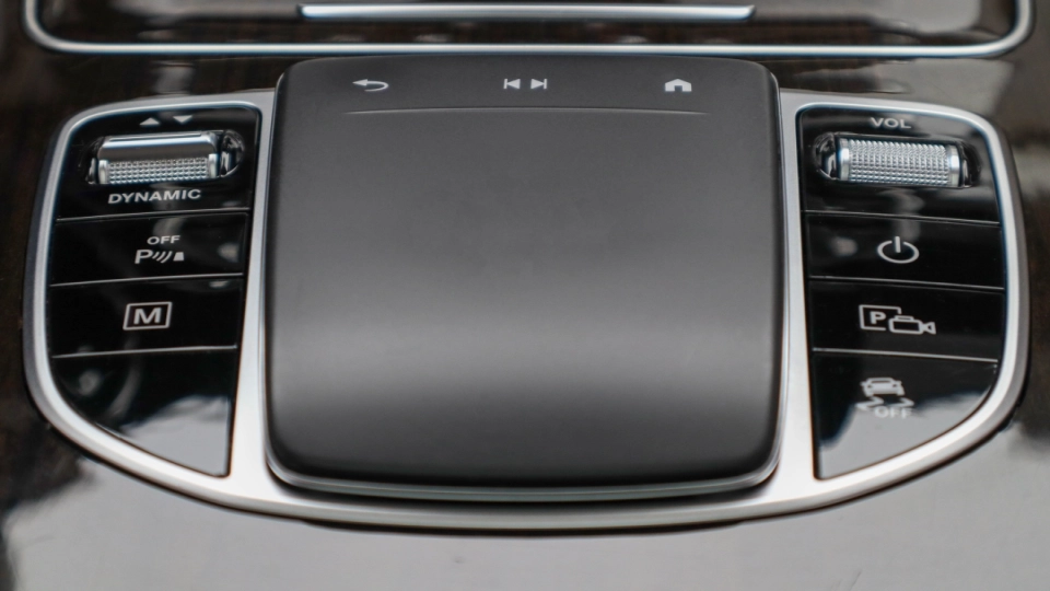 Mercedes GLC 300 de 4Matic Pachet AMG Panoramic FullKeyless Burmester - imaginea 32