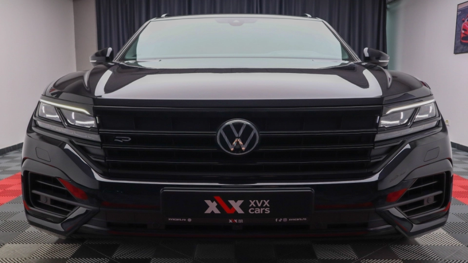 VW Touareg R Line 462 cai Panoramic IQ Light Ventilatie Keyless HeadUp - imaginea 10