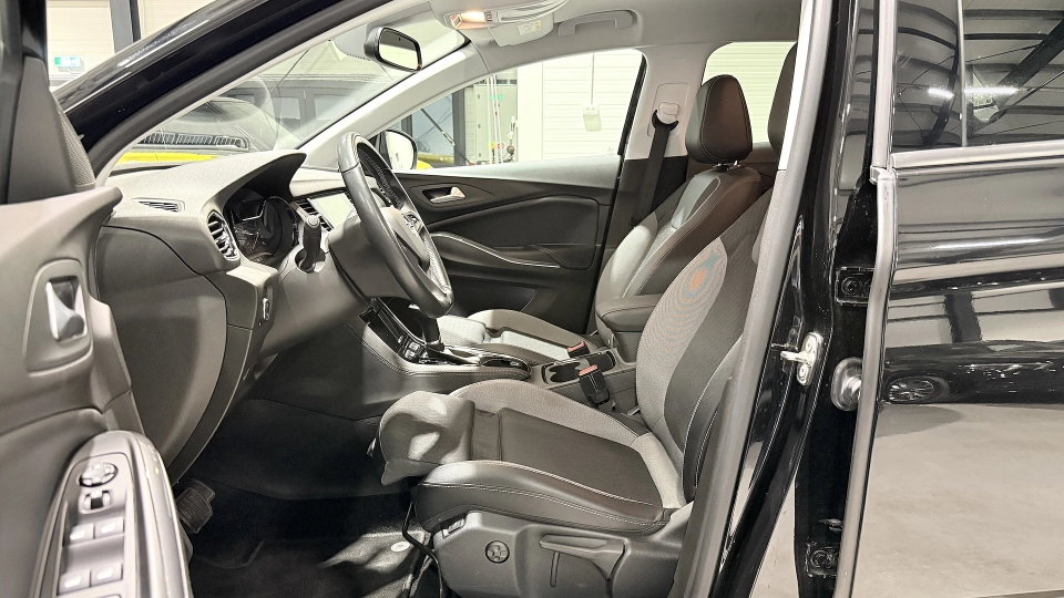 Opel Grandland X - ACC Side Assist Line Assist Ambientale - imaginea 20