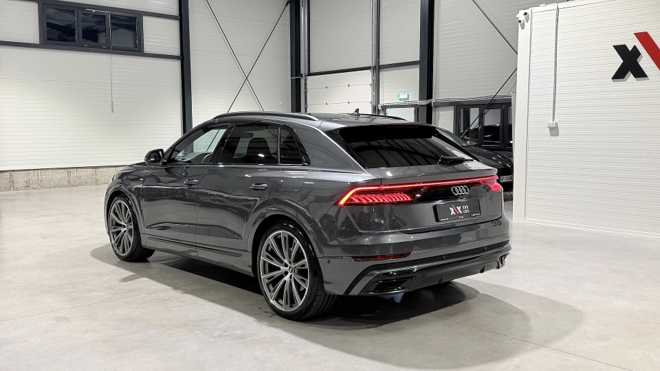 Audi Q8 Competition 60 TFSIe B&O Trapa Headup Memorii Pneumatic - imaginea 3