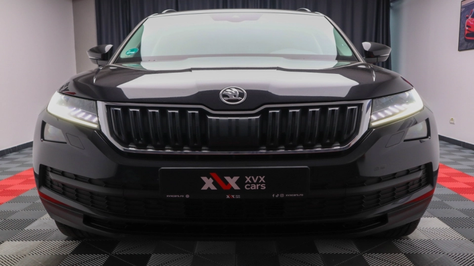 Skoda Kodiaq 2.0 TDI DSG Ambition Lumini Ambientale LED Blind Spot ACC - imaginea 8