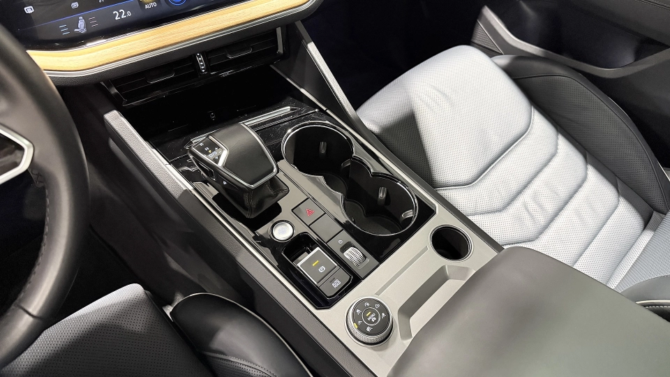 VW Touareg Matrix Scaune Ventilate Panoramic DynAudio ACC Keyless - imaginea 25
