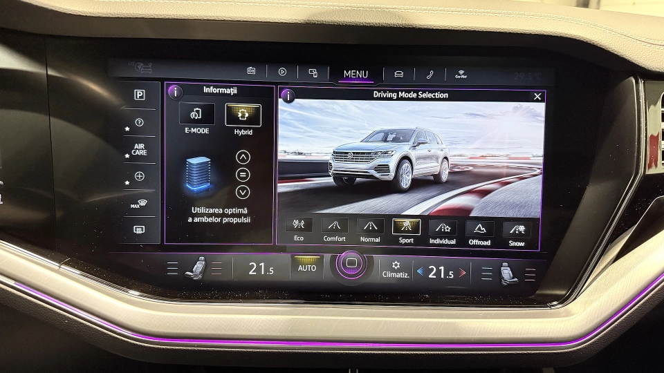 VW Touareg eHybrid Ventilatie Panoramic IQ Light Keyless Carlig 360 - imaginea 33