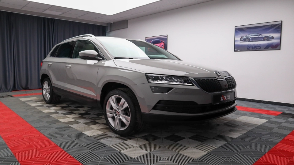 Skoda Karoq 1.5 TSI DSG Panoramic PieleCrem SideAss LED Ambientale - imaginea 2