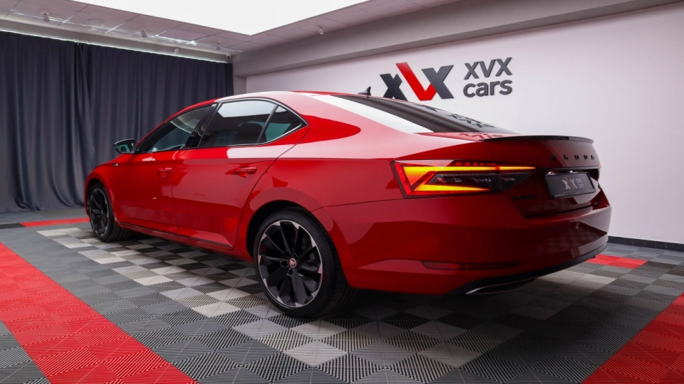 Skoda Superb 1.4TSI PlugIn SportLine Trapa ACC Keyless Go/Entry - imaginea 3