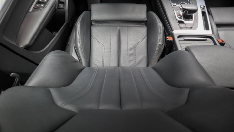 Audi Q5 50 TFSI e Quattro Matrix Perne de aer HeadUp Cockpit Keyless - imaginea 24