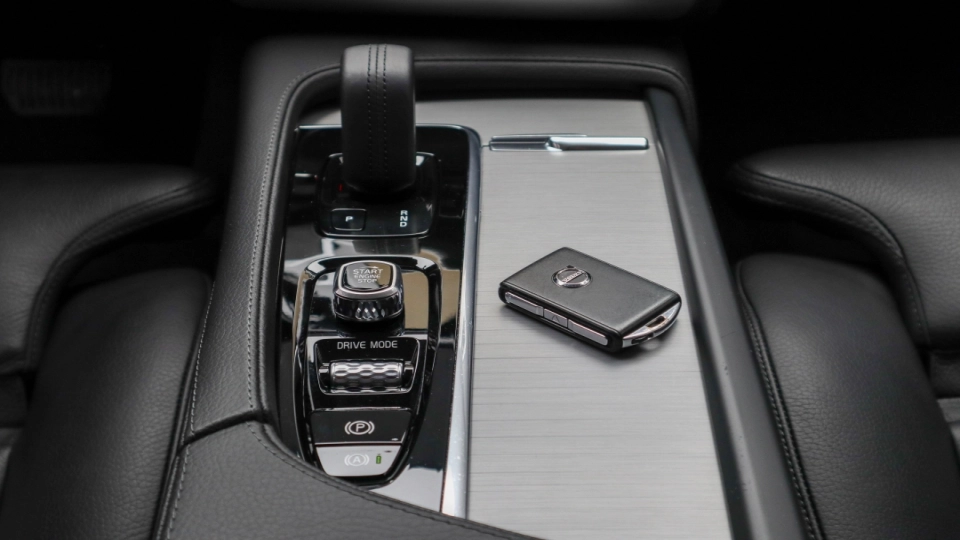 Volvo XC 90 B5 MomentumPro AWD Thor Hammer LED Camera Keyless Go/Entry - imaginea 32