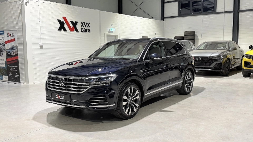 VW Touareg eHybrid Ventilatie Panoramic IQ Light Keyless Carlig 360 - imaginea 1