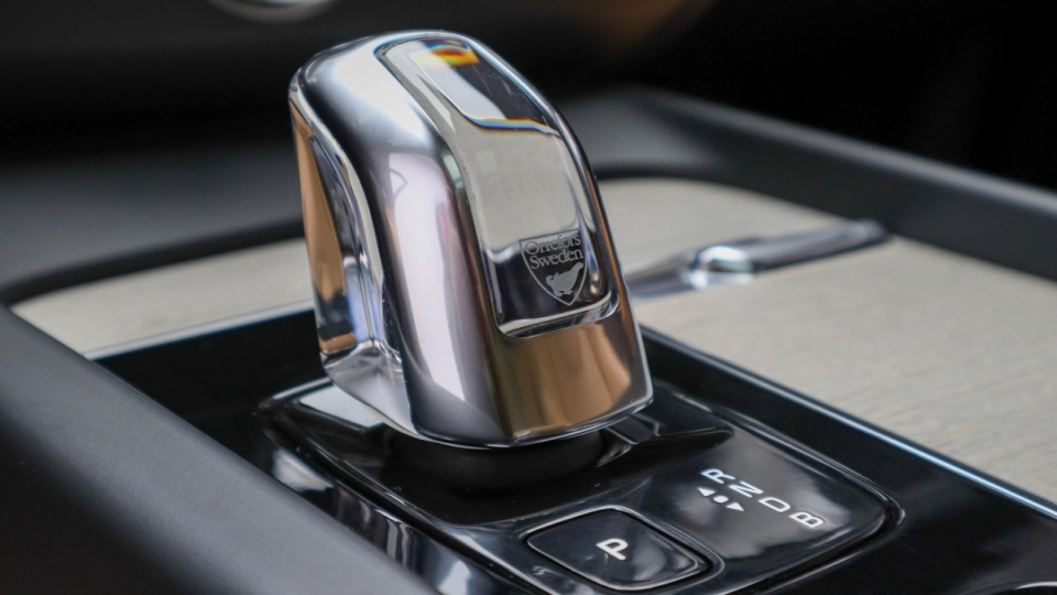 Volvo XC60 T8 Inscription Pano ACC ScauneVentilate HeadUp HarmanKardon - imaginea 23