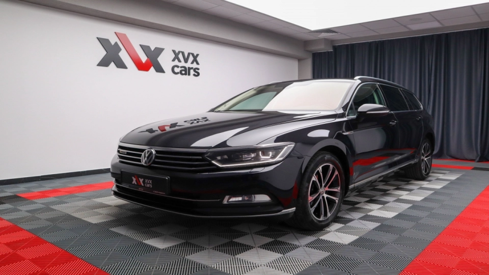 Volkswagen Passat 2.0 TDI DSG 4MOTION V.Cockpit Side/Lane Assist Masaj - imaginea 1