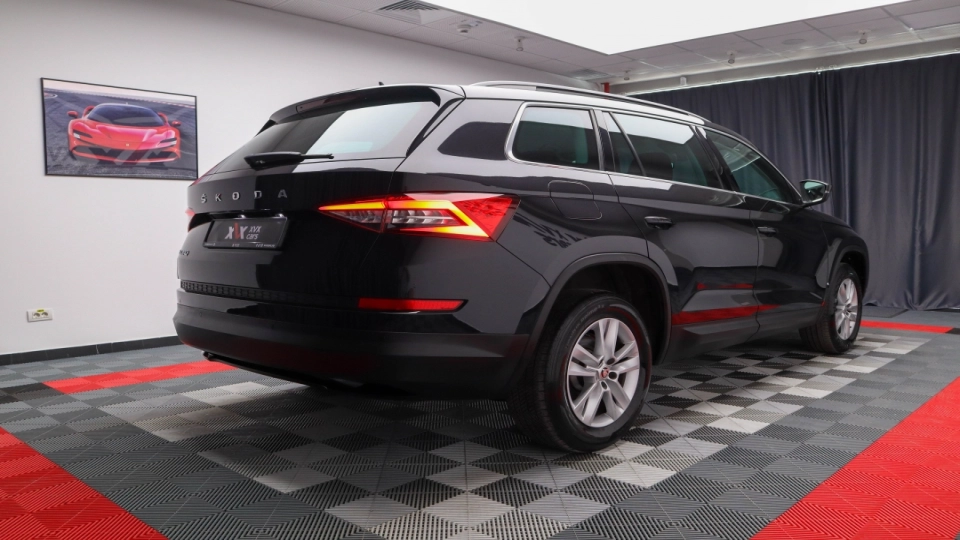 Skoda Kodiaq 2.0 TDI DSG Ambition Lumini Ambientale LED Blind Spot ACC - imaginea 12