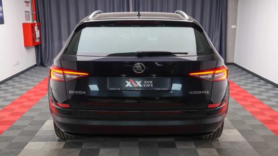 Skoda Kodiaq Style DSG 2.0 TDI Pano LED Memorii ACC Keyless Go/Entry - imaginea 18