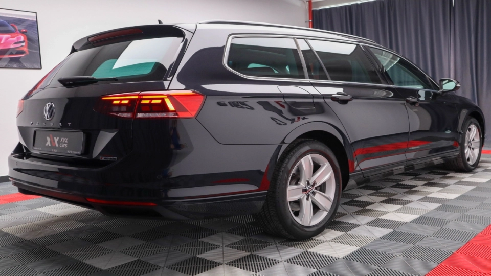 Volkswagen Passat Facelift 2.0 TDI DSG 4MOTION Panoramic ACC Masaj LED - imaginea 15