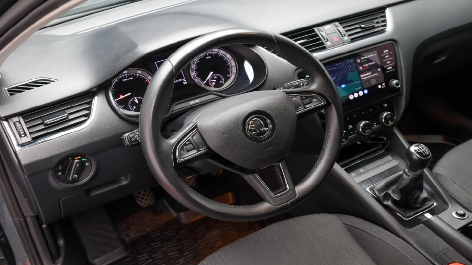 Skoda Octavia 1.5 TSI Style LED Android/Apple Keyless Lumini Ambient. - imaginea 12