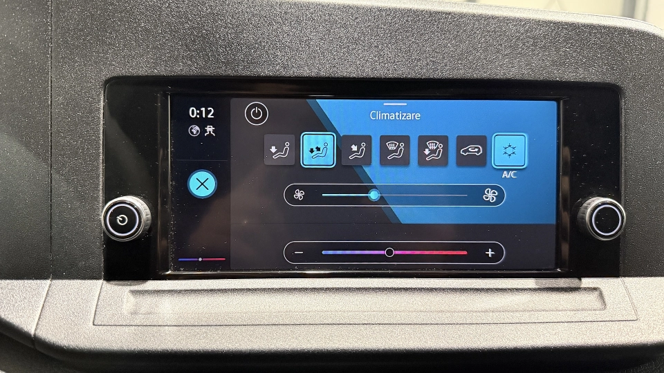 Volkswagen Caddy 2.0 Diesel 102 cai Apple CarPlay Senzori Parcare - imaginea 30