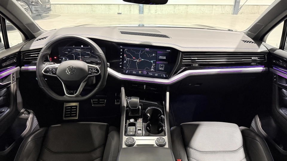 VW Touareg R Ventilatie Trapa Masaj Ambientale Incalzire Carlig - imaginea 5