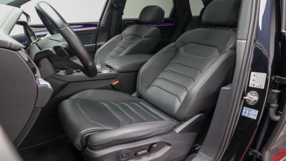 VW Touareg R Line 462 cai Panoramic IQ Light Ventilatie Keyless HeadUp - imaginea 27