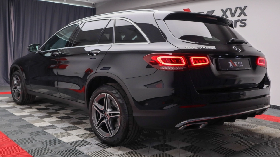 Mercedes GLC 300 de 4Matic Pachet AMG Panoramic FullKeyless Burmester  - imaginea 16