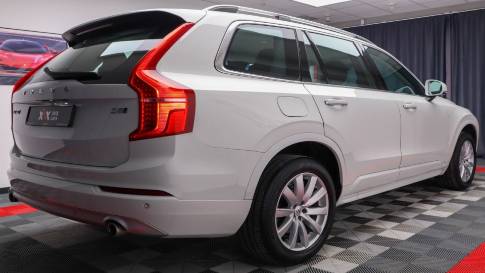 Volvo XC 90 D5 Aut 7 Locuri 4x4 Thor LED Keyless Go/Entry Virt.Cockpit - imaginea 17