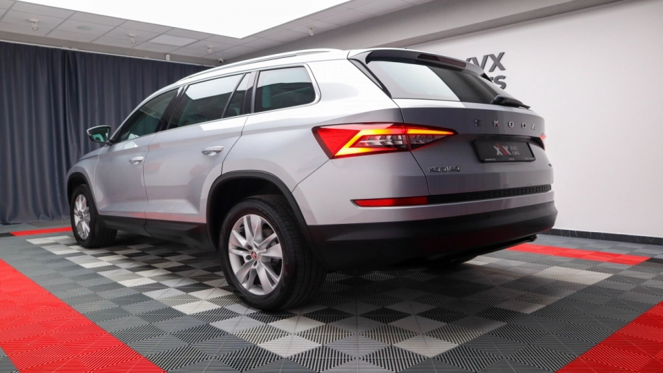 Skoda Kodiaq Estate 2.0 TDI DSG 4x4 Panoramic Keyless Go/Entry Canton - imaginea 10
