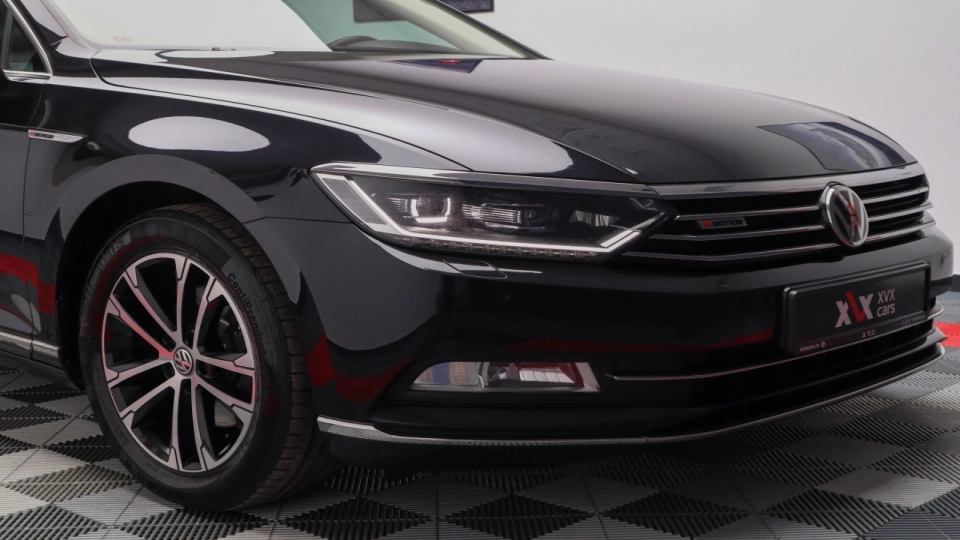 Volkswagen Passat 2.0 TDI DSG 4MOTION V.Cockpit Side/Lane Assist Masaj - imaginea 8