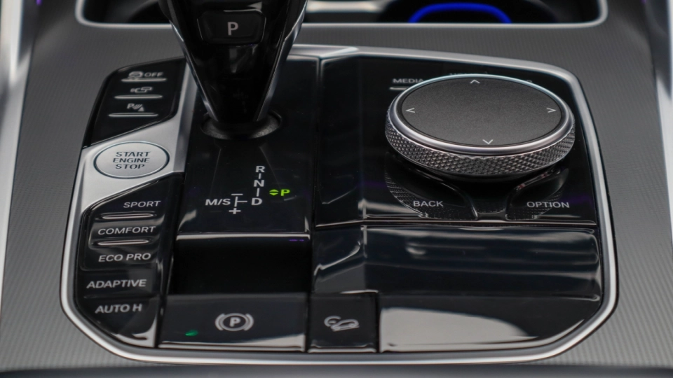 BMW X6 Pachet M SoftClose EvacuareM SuspensieM Masaj Ventilatie Laser  - imaginea 34