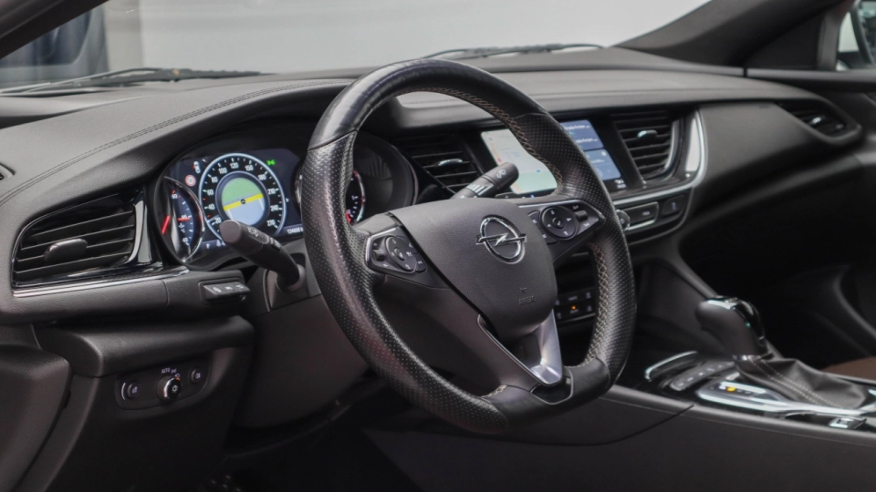 Opel Insignia 2.0 GSI 4x4 Navi Brembo LED ACC HeadUp Ventilatie Bose - imaginea 16