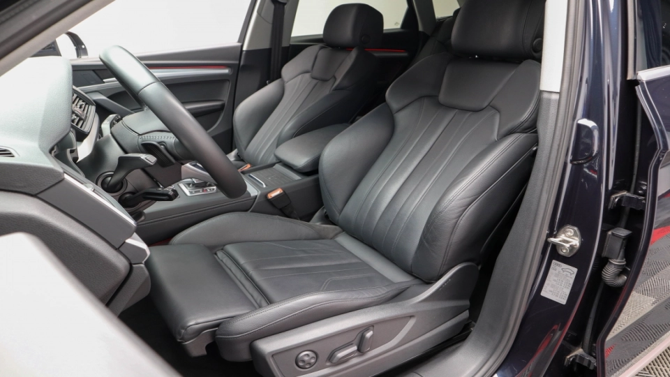 Audi Q5 50 TFSI e Quattro Matrix Perne de aer HeadUp Cockpit Keyless - imaginea 23