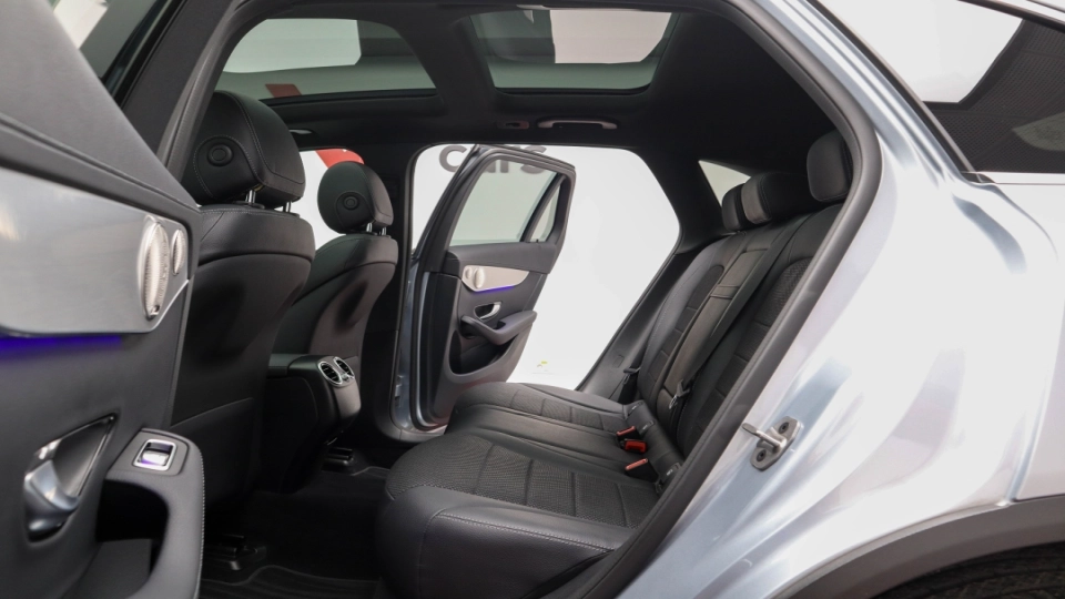 Mercedes GLC 300de 4x4 Aut Panoramic HeadUp MultiBeam LED Ambientale - imaginea 23