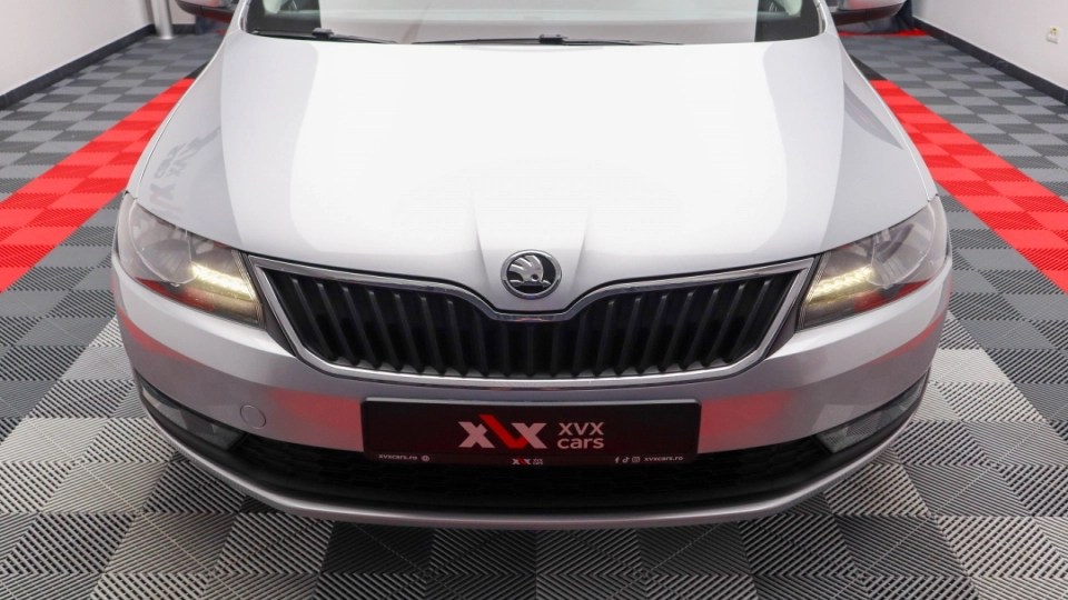 Skoda Rapid 1.6 Diesel Scaune Incalzite LED Garantie Istoric - imaginea 5